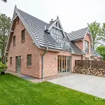 Holiday home Sjipwai-hues 13a Westerland